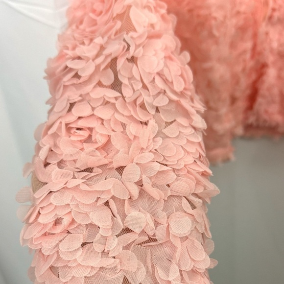 She + Sky Long Sleeve 3D Mesh Short Jacket Cardigan Flower appliqué in Pink - Picture 8 of 12